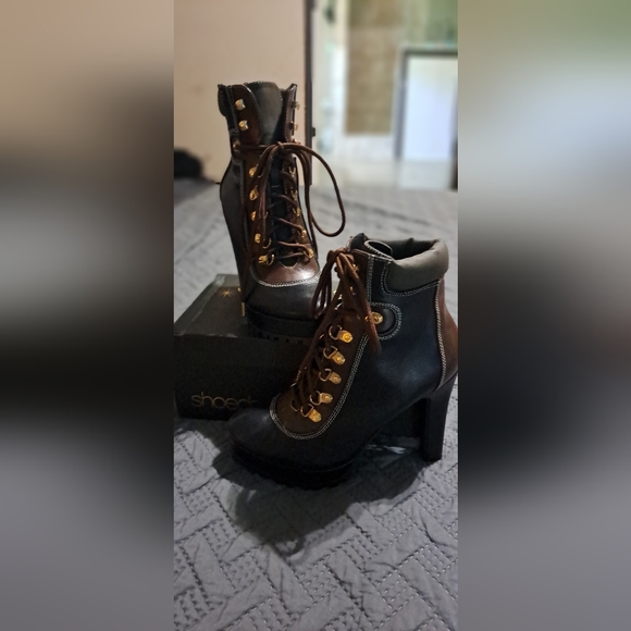 Heeled Booties - Picture 2 of 3